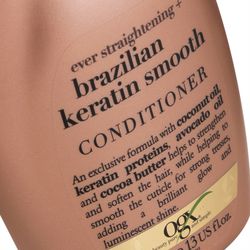 Acondicionador OGX Brazilian Keratin Smooth x 385 ml