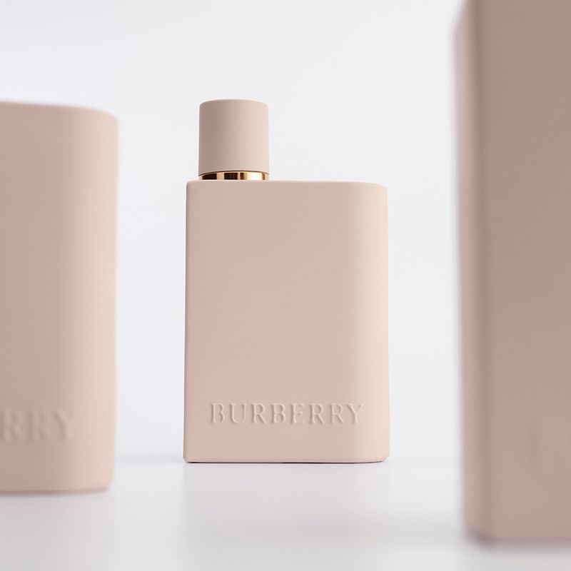 243672_edp-burberry-her-intense-x-100-ml_imagen-4.jpg