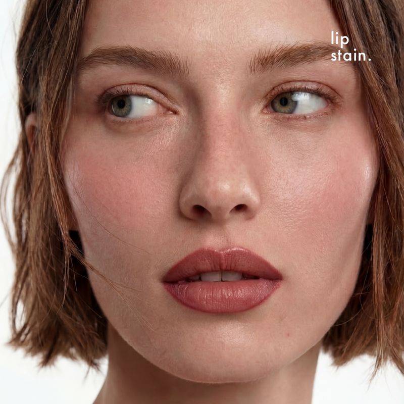 delineador-de-labios-en-fibra-cher-18-red-velvet-x-1-2-g